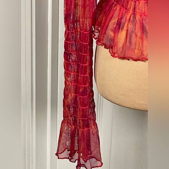 Free People “Hello There Top” NEW Smocked Mesh Crop Top Size Large - Picture 11 of 13